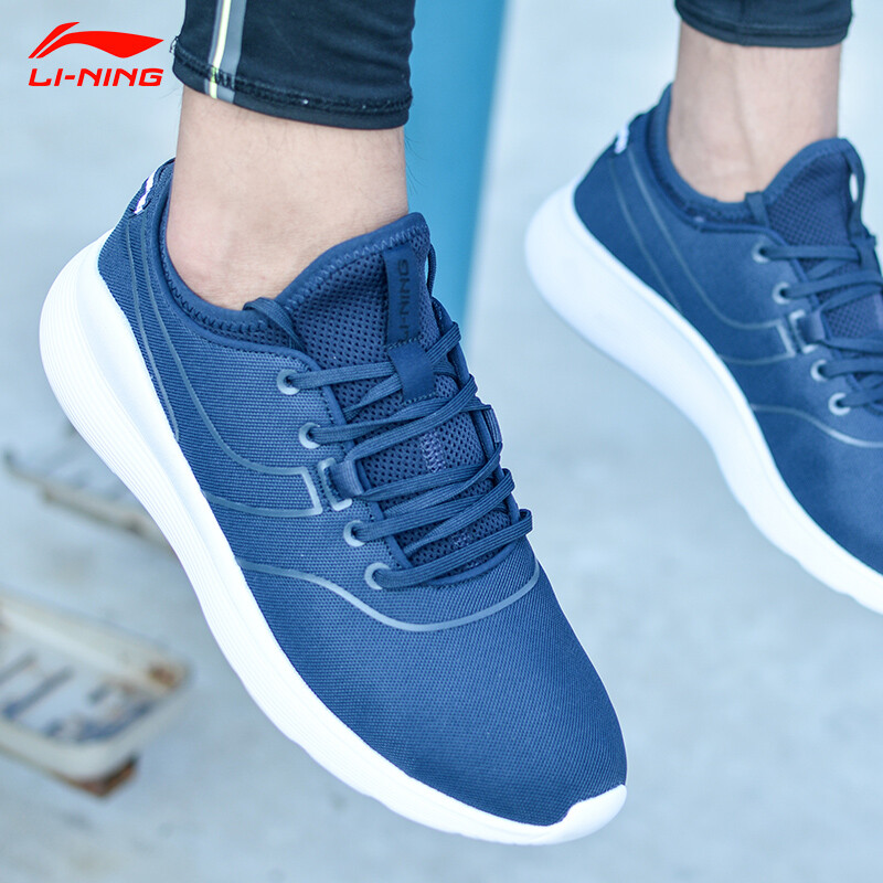 李宁2018新款外太空蓝跑鞋 袜套设计，透气减震的运动之选